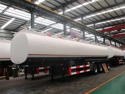 中国製造 TONGYA 4 軸ガソリンタンカー