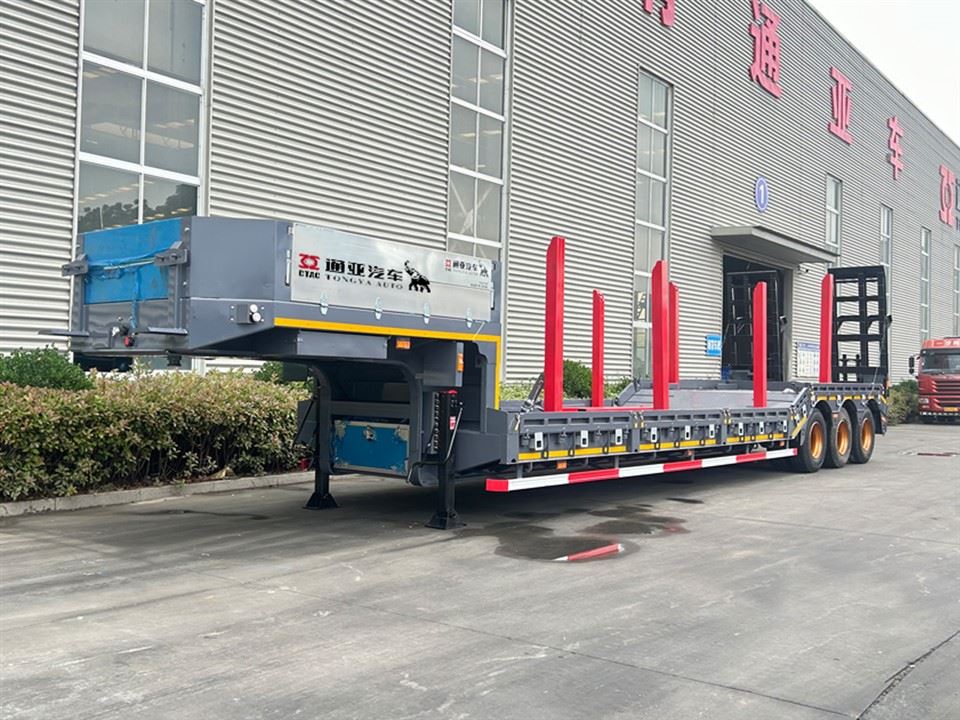 機械はしごが付いている OTTC 認証低床セミトレーラー